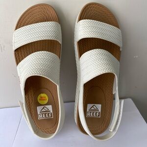 REEF Water Vista White Sandals